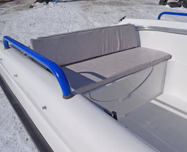 Wyatboat-470 У