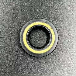 Сальник Yamaha (93104-16M01; 93104-16M04) (16x30x5) (Omax)