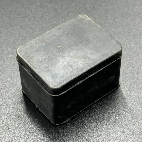 Демпфер опорный резиновый Tohatsu 8-9.8 (нижний боковой) (Yuelang)
