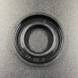 Сальник Yamaha (93102-25M28) (25x48x8) (Omax)