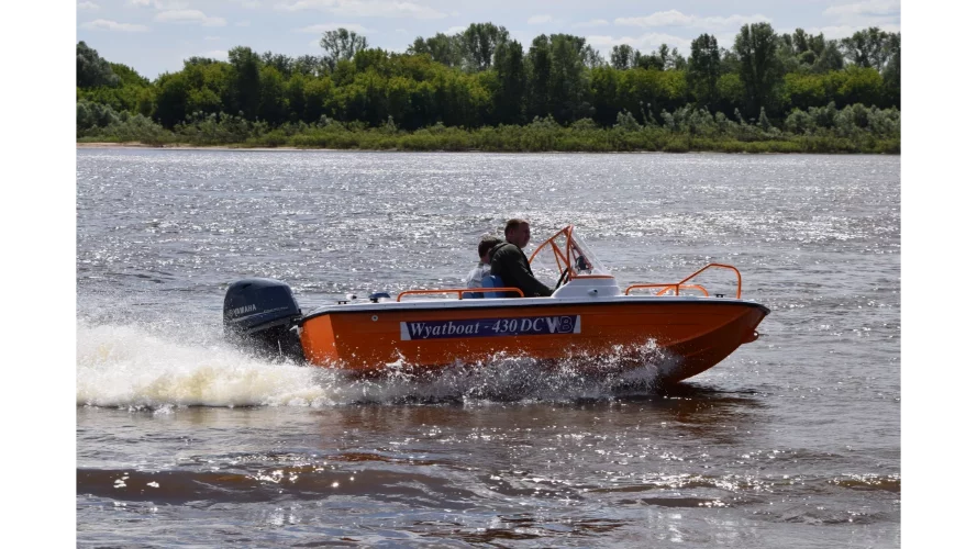Wyatboat-430 DC