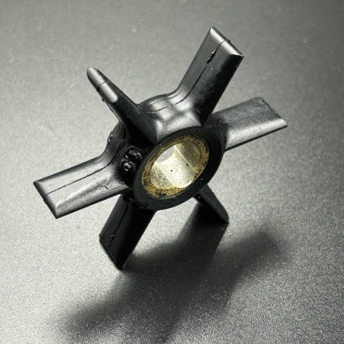 Крыльчатка помпы охлаждения Mercury 6-15 (Quicksilver)