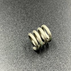 Пружина зажима хода поворота поворотной рамы двигателя Yamaha 6-50, F8-9.9 (Yamaha)