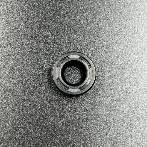 Сальник Yamaha (93101-10M25; 93102-10800) (10.8x21x7) (Omax)