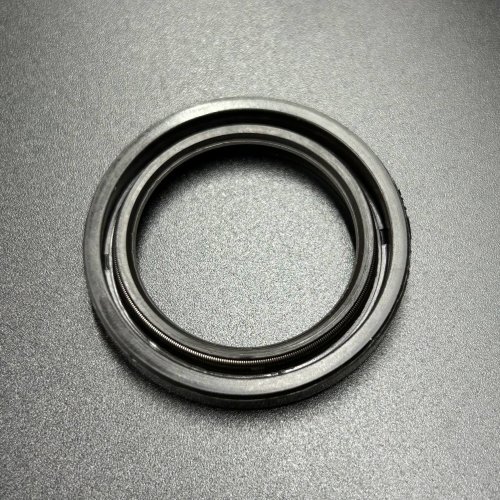 Сальник Yamaha (93102-30M56) (30x42x6) (Yamaha)