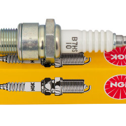 Свеча зажигания NGK B7HS-10 Japan