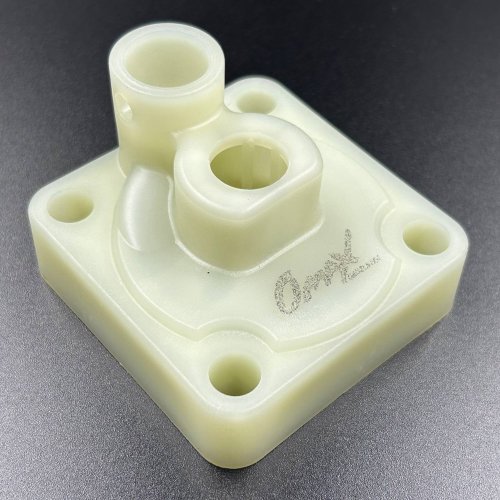 Корпус помпы охлаждения Yamaha F9.9-20 (Omax)