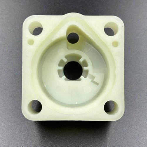 Корпус помпы охлаждения Yamaha F9.9-20 (Omax)