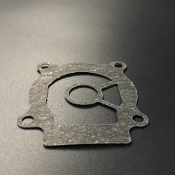 Прокладка под пластину помпы охлаждения Suzuki DT25-40, DF40-50, DF40-60(A) (Kacawa)