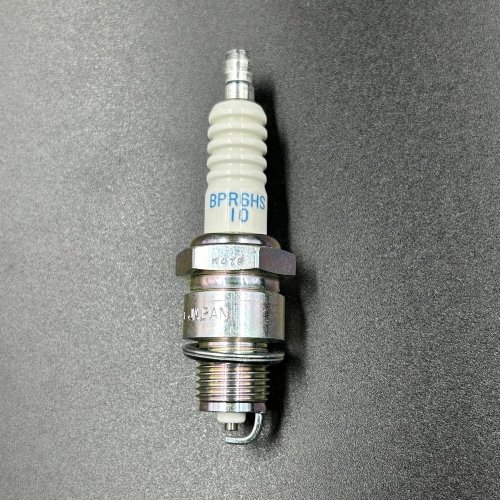 Свеча зажигания NGK BPR6HS-10 (Quicksilver)